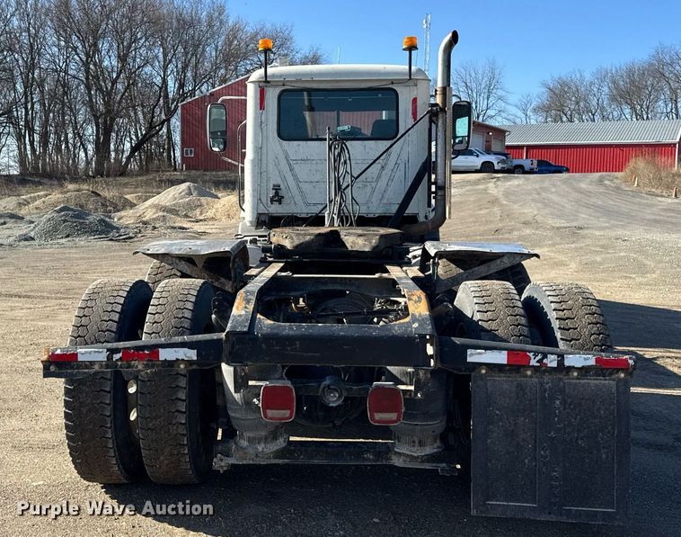 image for item DH9891 2012 Mack CXU semi truck