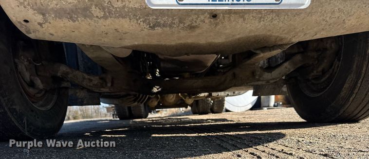 image for item DH9891 2012 Mack CXU semi truck