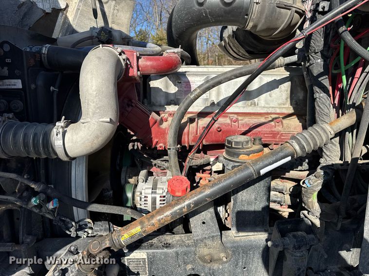 image for item DH9891 2012 Mack CXU semi truck