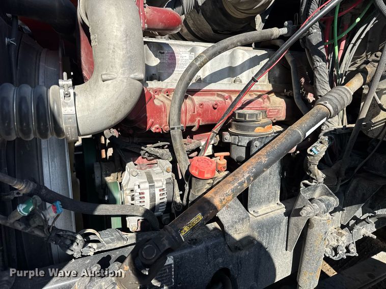 image for item DH9891 2012 Mack CXU semi truck