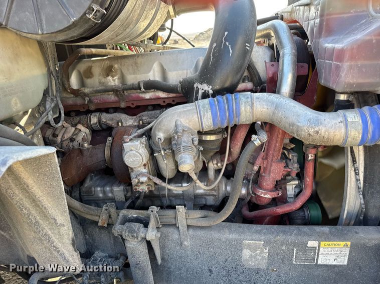 image for item DH9891 2012 Mack CXU semi truck