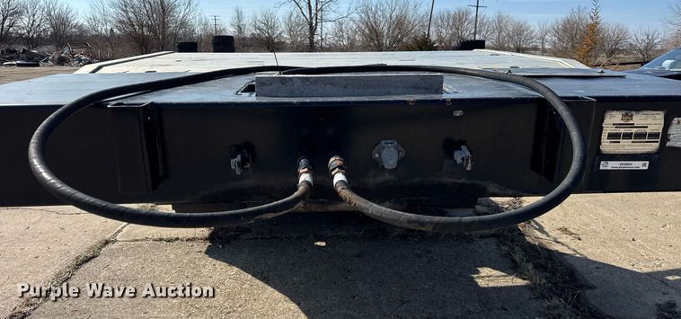 image for item DH9893 2007 Landoll lowboy equipment trailer