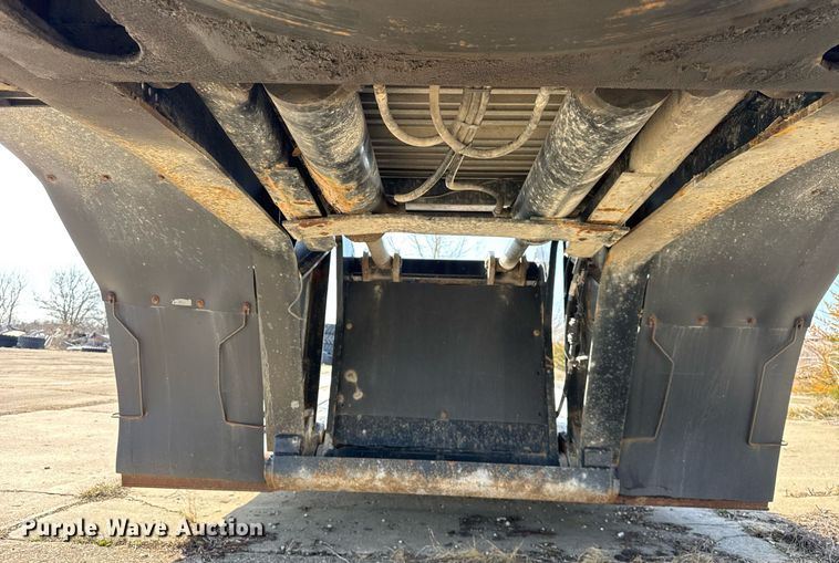 image for item DH9893 2007 Landoll lowboy equipment trailer