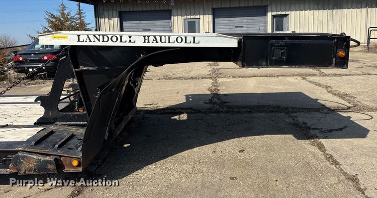 image for item DH9893 2007 Landoll lowboy equipment trailer