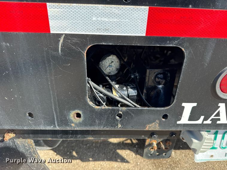 image for item DH9893 2007 Landoll lowboy equipment trailer