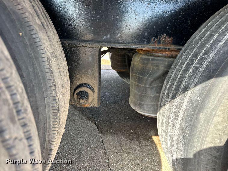 image for item DH9893 2007 Landoll lowboy equipment trailer