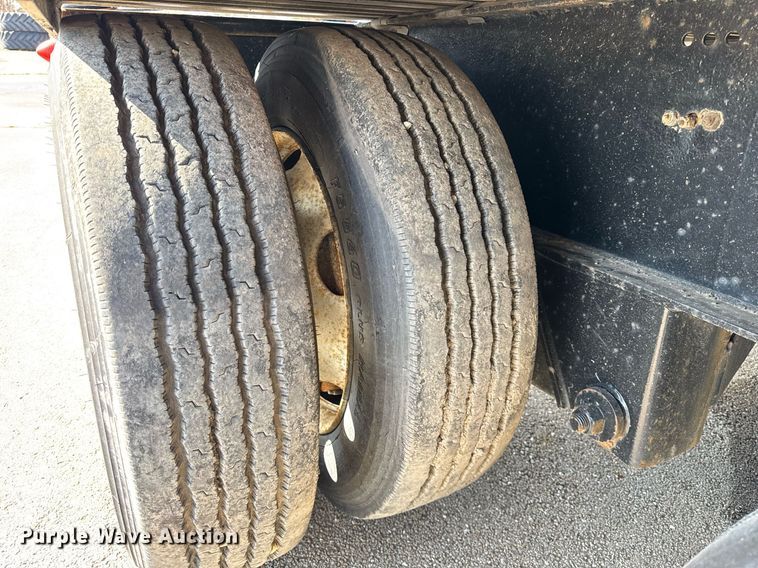 image for item DH9893 2007 Landoll lowboy equipment trailer