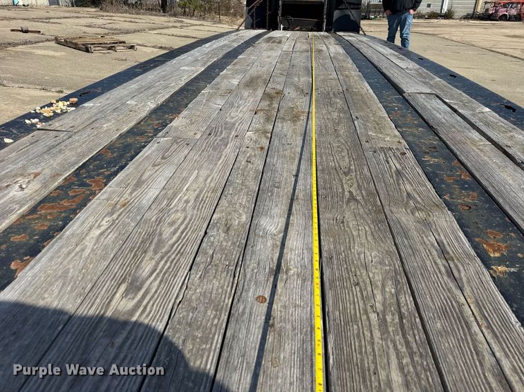 image for item DH9893 2007 Landoll lowboy equipment trailer