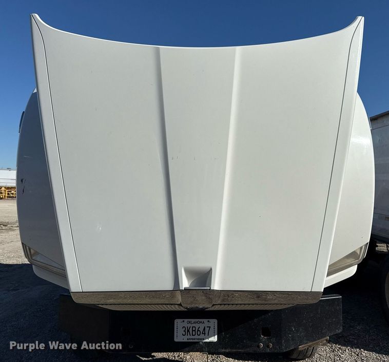 image for item DM5608 2015 Kenworth T880 semi truck