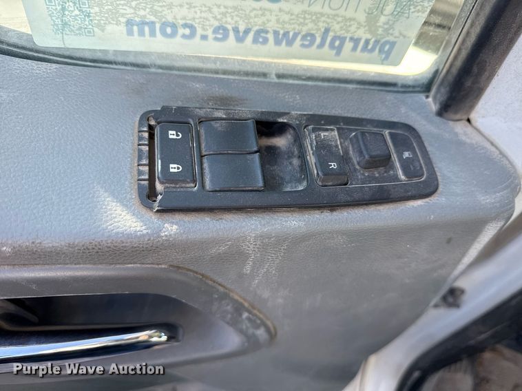 image for item DM5608 2015 Kenworth T880 semi truck