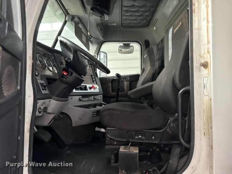 image for item DM5632 2013 Freightliner Coronado semi truck