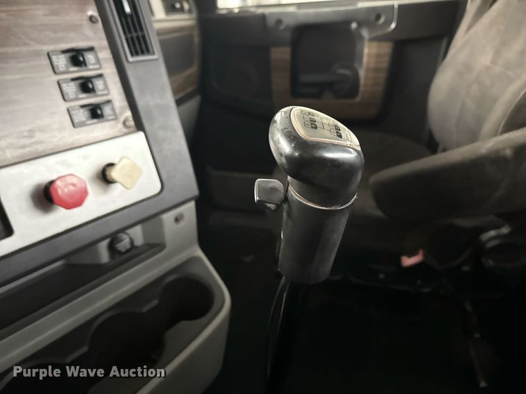 image for item DM5632 2013 Freightliner Coronado semi truck