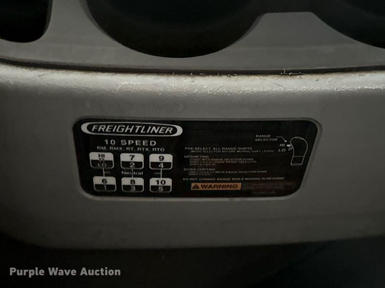 image for item DM5632 2013 Freightliner Coronado semi truck