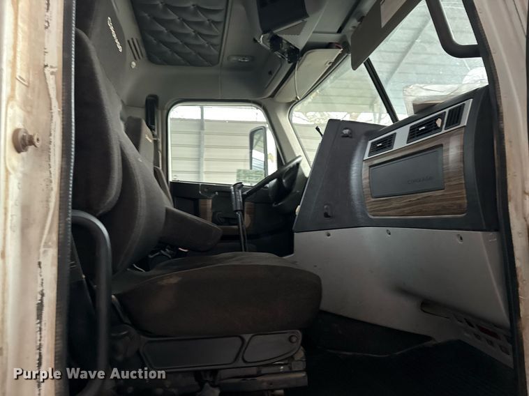 image for item DM5632 2013 Freightliner Coronado semi truck