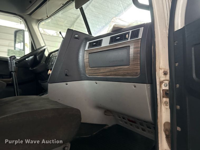 image for item DM5632 2013 Freightliner Coronado semi truck