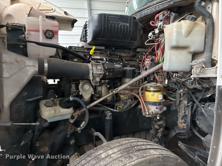 image for item DM5632 2013 Freightliner Coronado semi truck