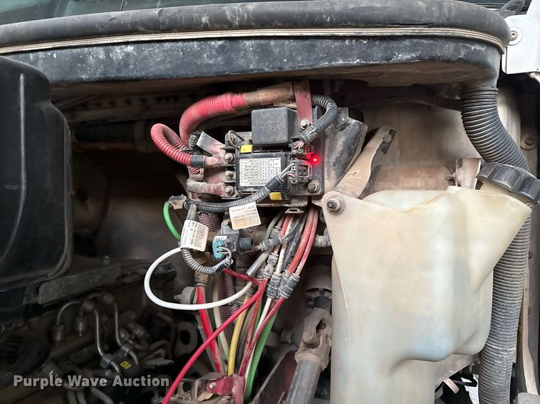 image for item DM5632 2013 Freightliner Coronado semi truck