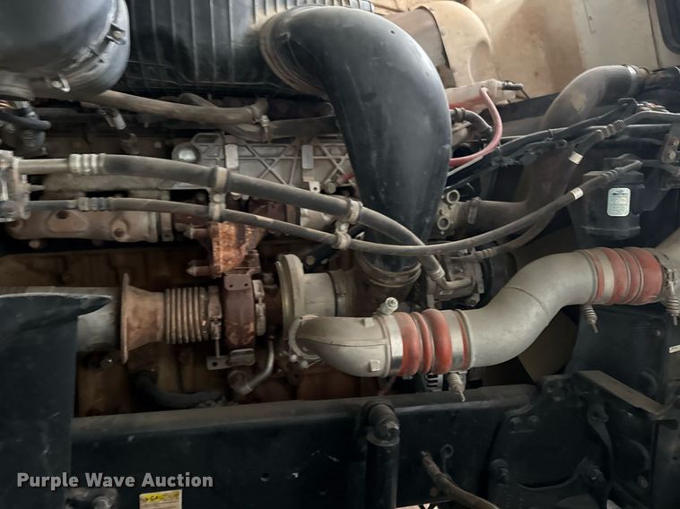 image for item DM5632 2013 Freightliner Coronado semi truck