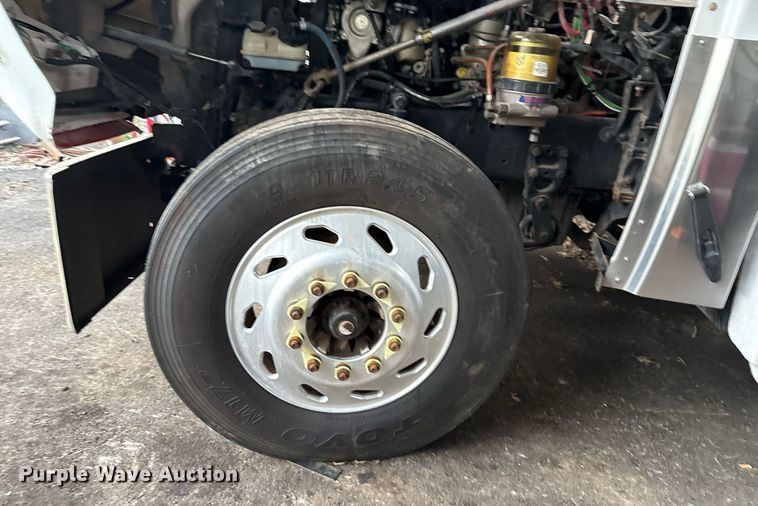 image for item DM5632 2013 Freightliner Coronado semi truck