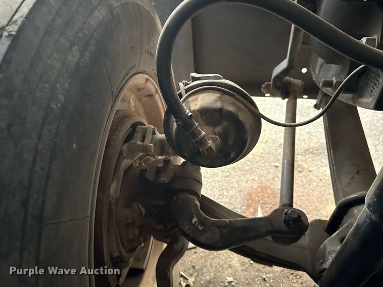 image for item DM5632 2013 Freightliner Coronado semi truck