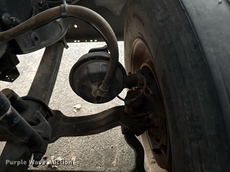 image for item DM5632 2013 Freightliner Coronado semi truck