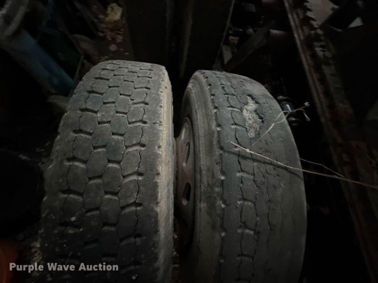 image for item DM5632 2013 Freightliner Coronado semi truck