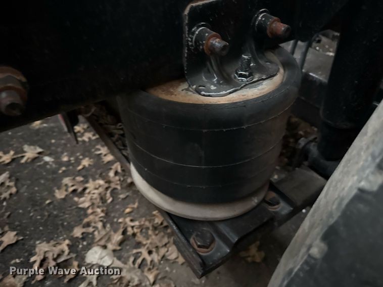 image for item DM5632 2013 Freightliner Coronado semi truck