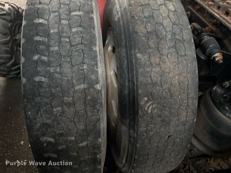 image for item DM5632 2013 Freightliner Coronado semi truck