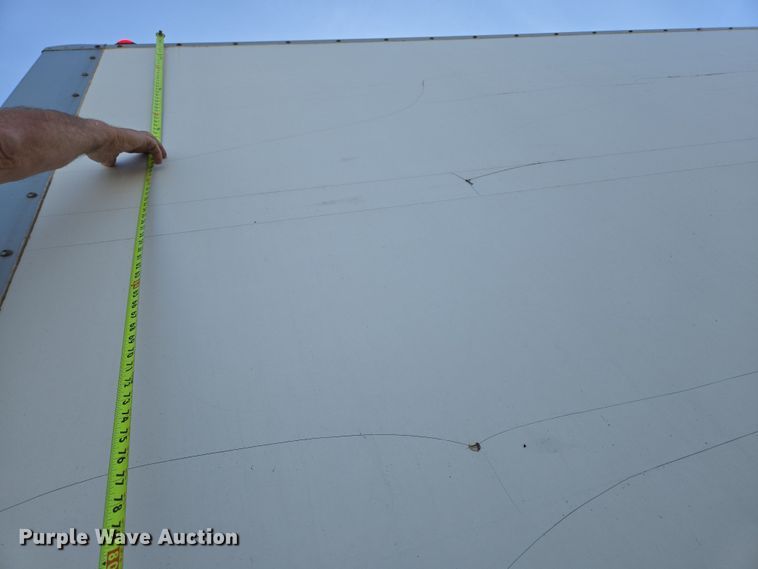 image for item DP6222 2000 GMC C6500 box truck