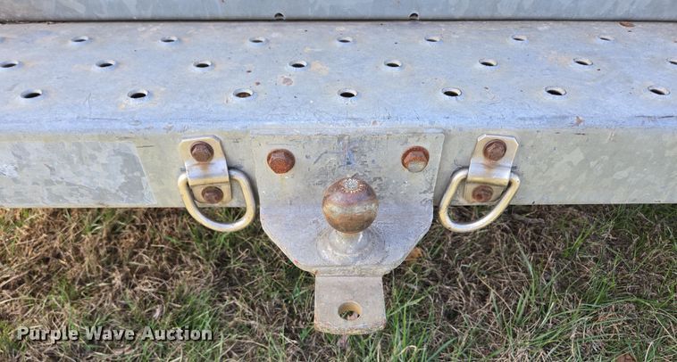 image for item DP6222 2000 GMC C6500 box truck