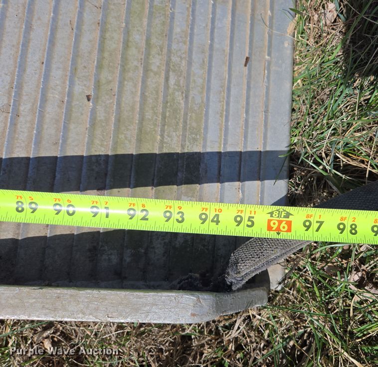 image for item DP6222 2000 GMC C6500 box truck