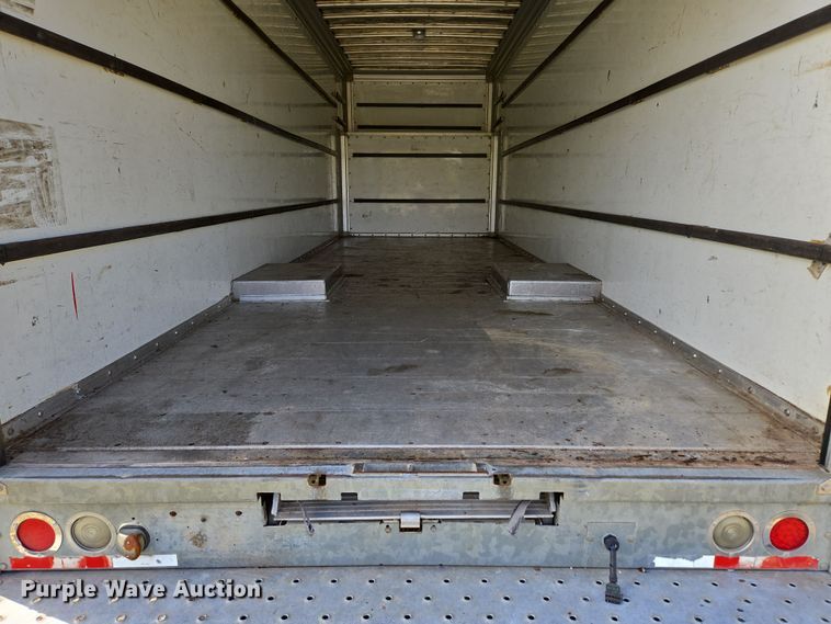 image for item DP6222 2000 GMC C6500 box truck