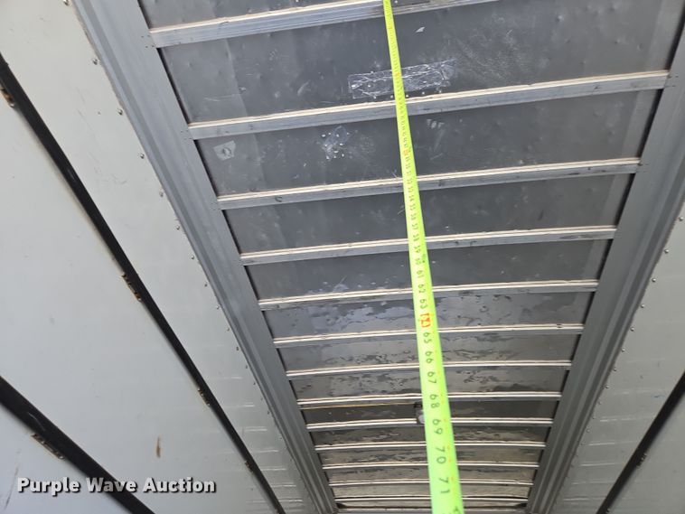 image for item DP6222 2000 GMC C6500 box truck