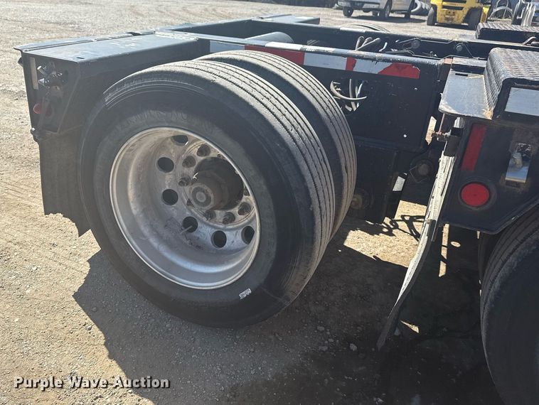 image for item DS3645 2018 Trail King TKFA1 flip axle