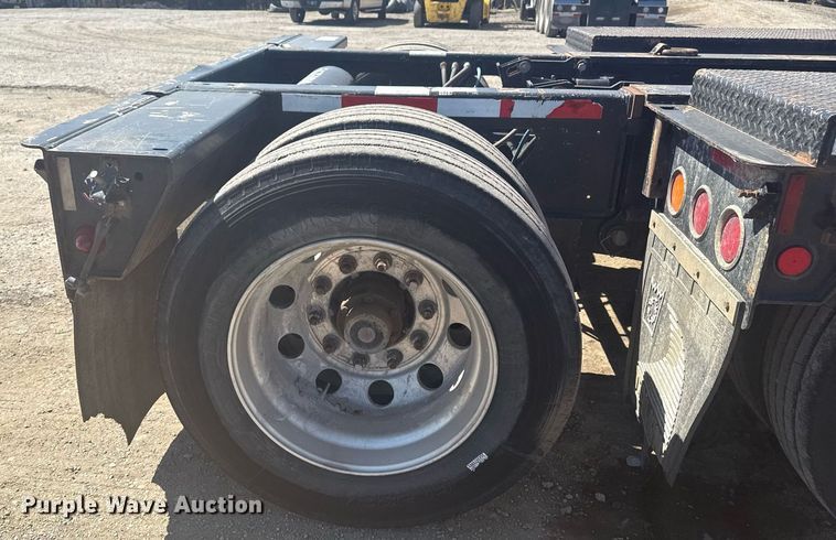 image for item DS3645 2018 Trail King TKFA1 flip axle