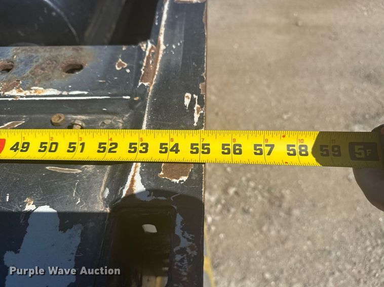 image for item DS3645 2018 Trail King TKFA1 flip axle