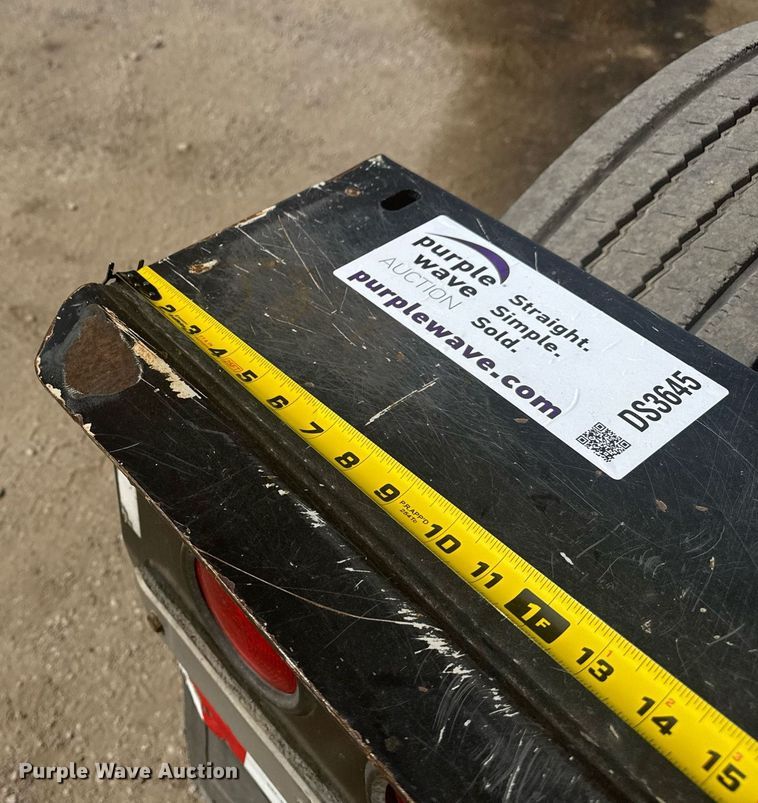 image for item DS3645 2018 Trail King TKFA1 flip axle