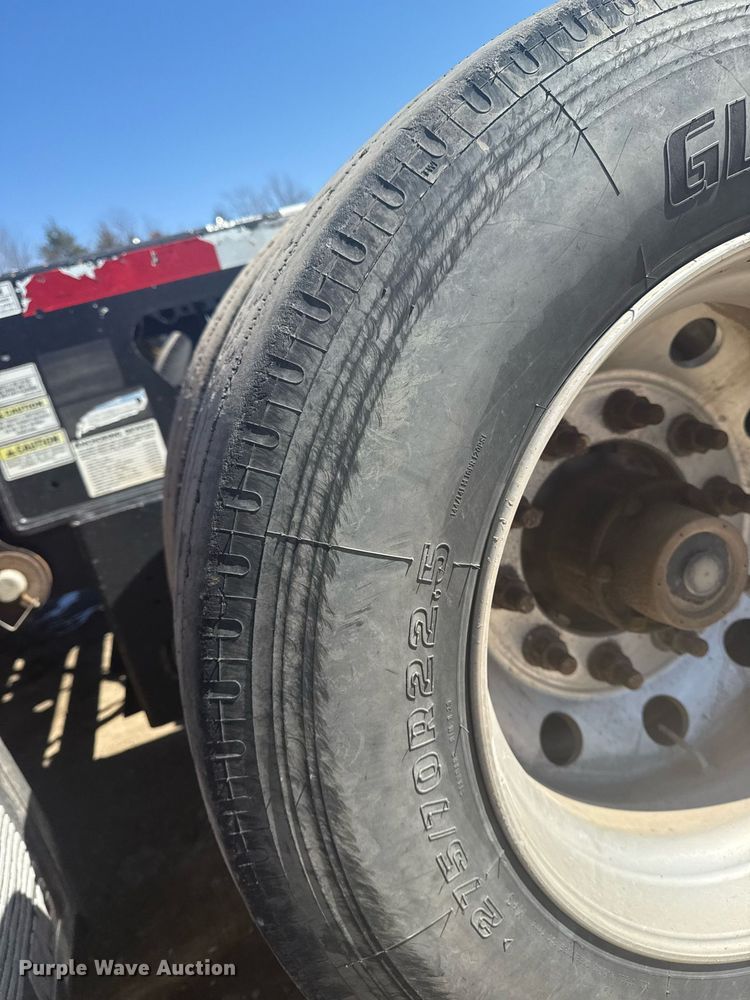 image for item DS3645 2018 Trail King TKFA1 flip axle