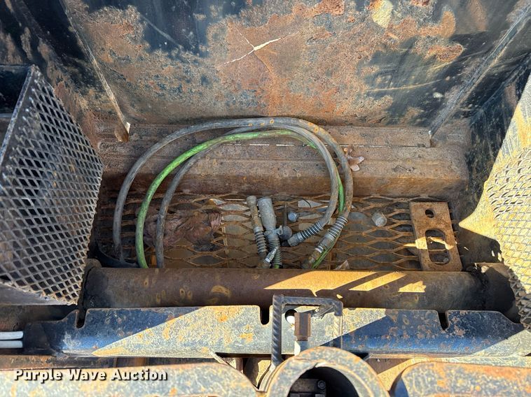 image for item DS3650 1996 Talbert 60T lowboy beam trailer