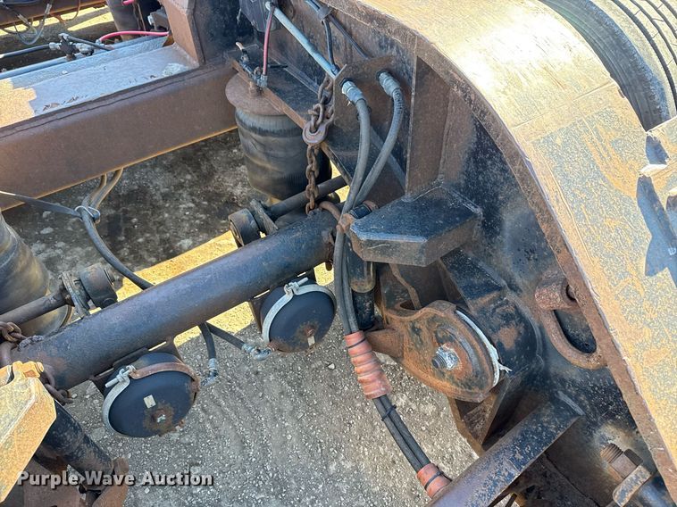 image for item DS3650 1996 Talbert 60T lowboy beam trailer