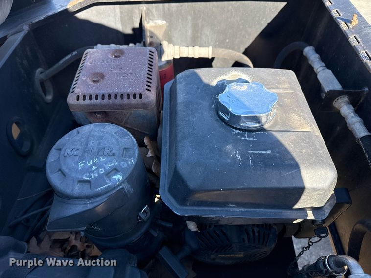 image for item DS3650 1996 Talbert 60T lowboy beam trailer