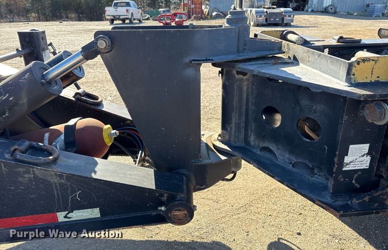 image for item DS3650 1996 Talbert 60T lowboy beam trailer