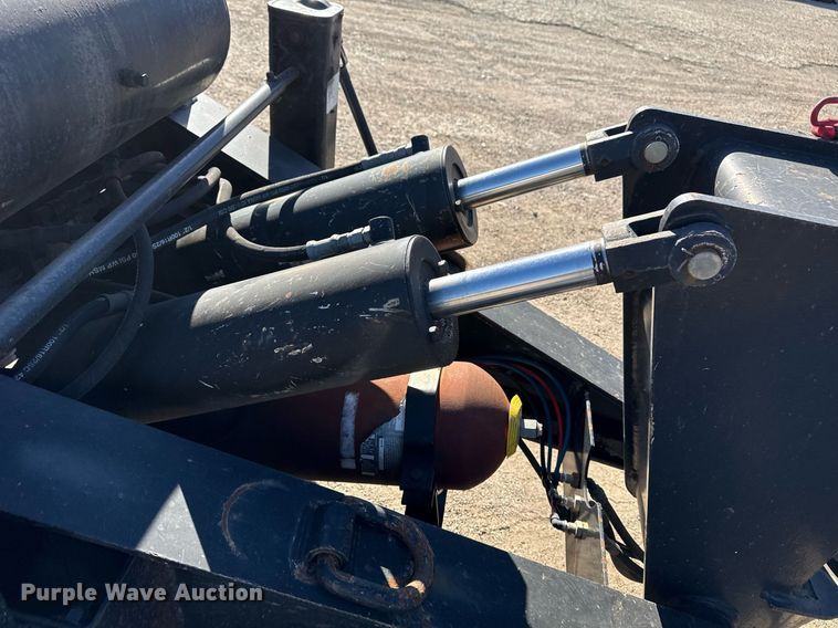 image for item DS3650 1996 Talbert 60T lowboy beam trailer