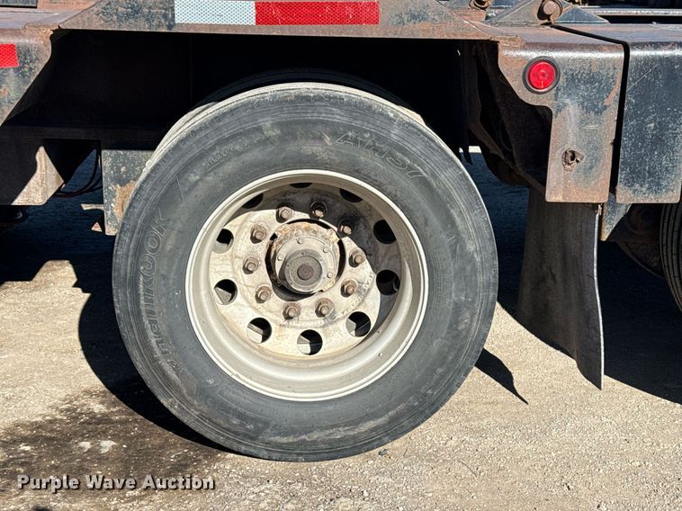 image for item DS3650 1996 Talbert 60T lowboy beam trailer