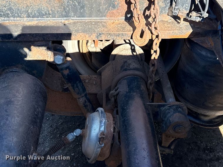 image for item DS3650 1996 Talbert 60T lowboy beam trailer