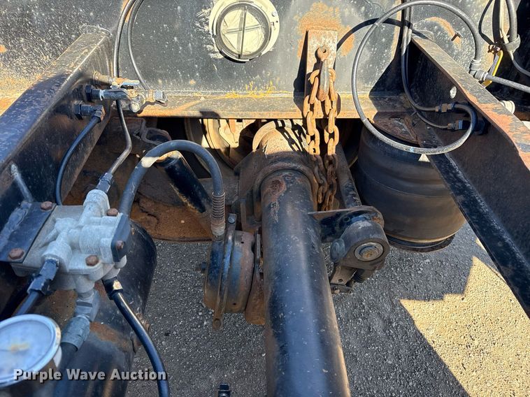 image for item DS3650 1996 Talbert 60T lowboy beam trailer