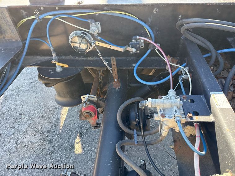 image for item DS3650 1996 Talbert 60T lowboy beam trailer