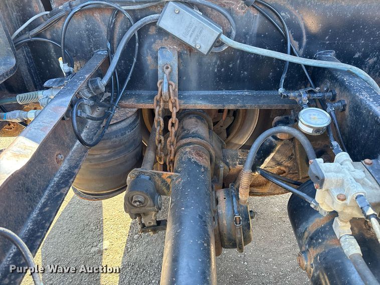 image for item DS3650 1996 Talbert 60T lowboy beam trailer