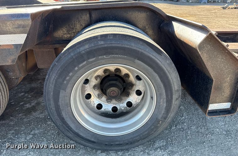 image for item DS3650 1996 Talbert 60T lowboy beam trailer