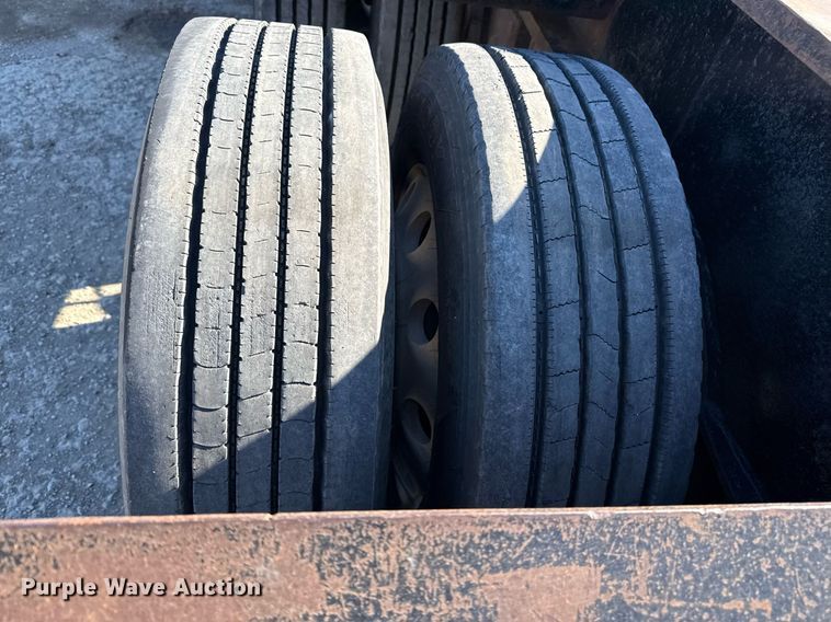 image for item DS3650 1996 Talbert 60T lowboy beam trailer